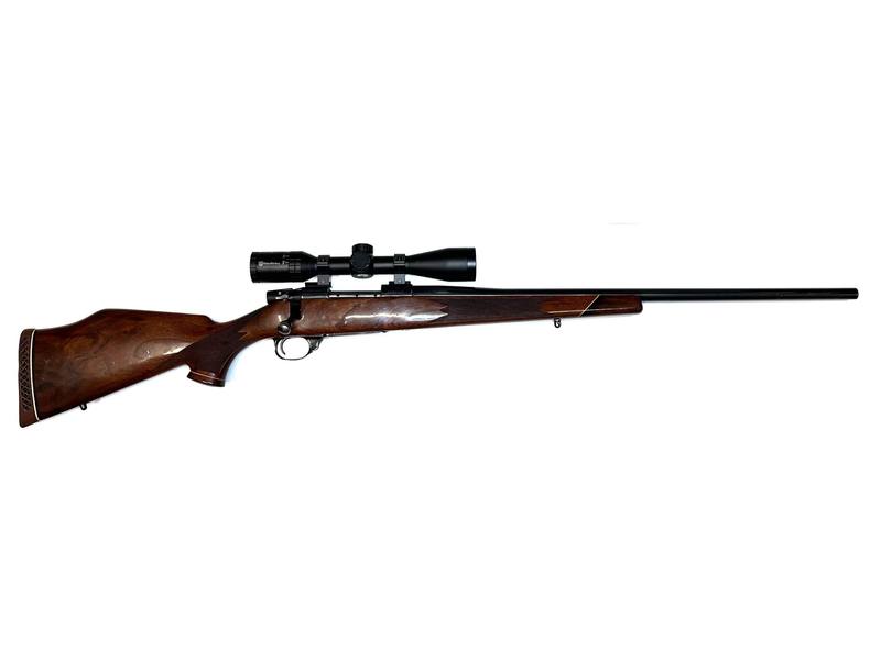 Buy 243 Weatherby Vanguard De Luxe 24" with Scope in NZ New Zealand.