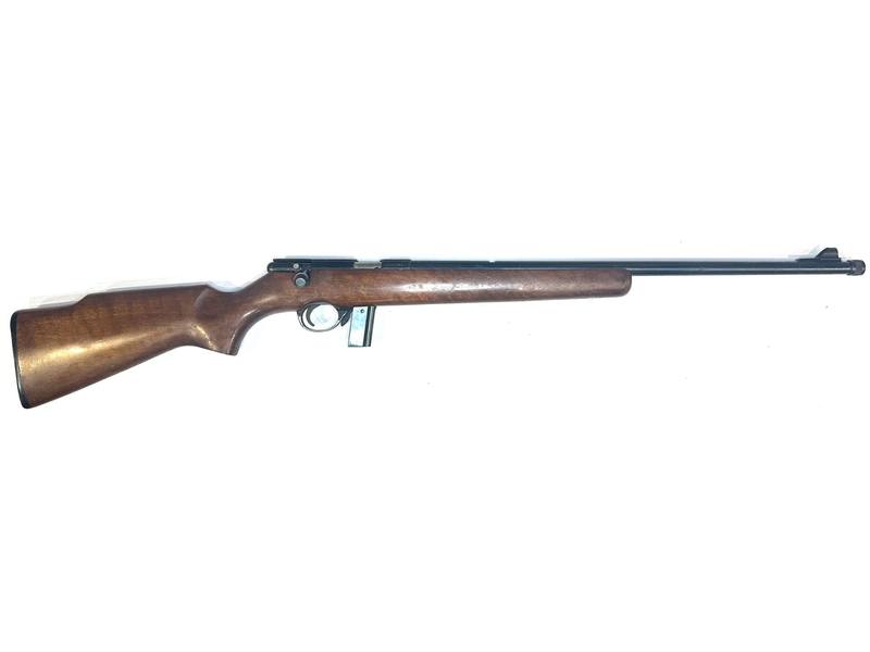 Buy 22 Stirling 14P Blued Wood 10 Shot in NZ New Zealand.