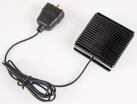 Buy Outdoor Outfitters Clay Thrower Auto 65 Foot Pedal in NZ. 